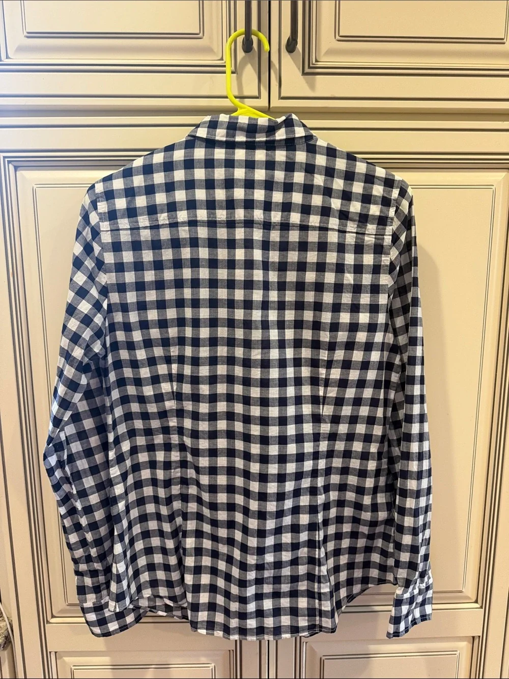 J. Crew crew crisp